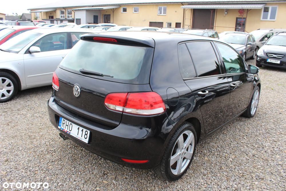 Volkswagen Golf - 4