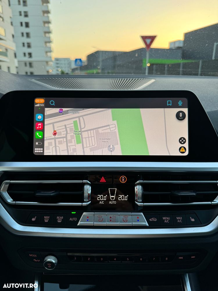 BMW Seria 3 320i xDrive Aut. Sport Line - 11