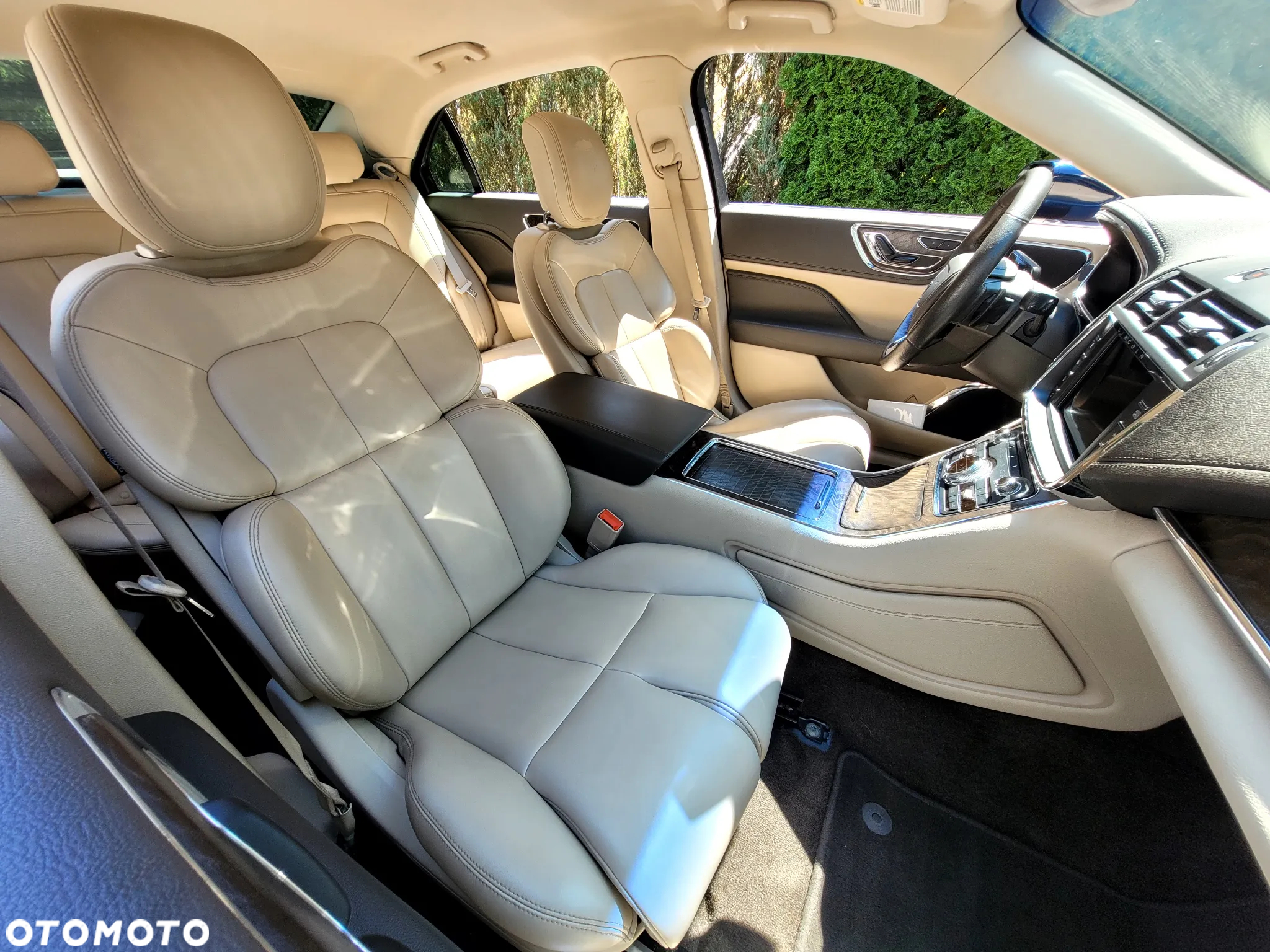 Lincoln Continental - 9
