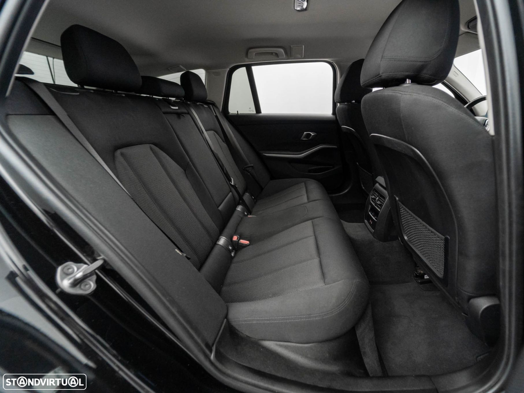 BMW 320 e Touring Auto - 46