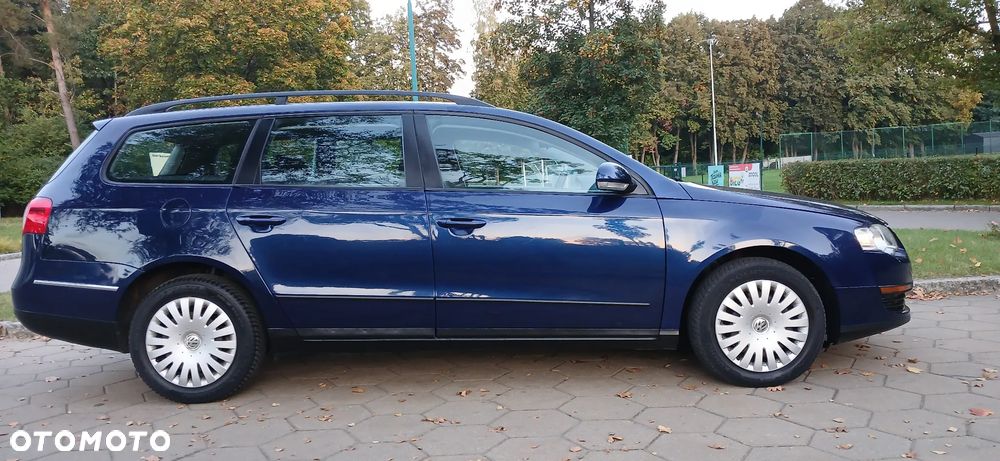 Volkswagen Passat 1.9 TDI Comfortline - 8