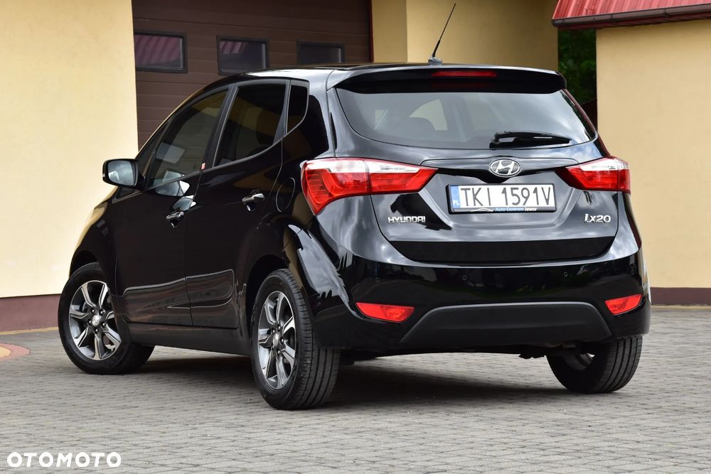 Hyundai ix20 1.4 blue YES Silver - 9