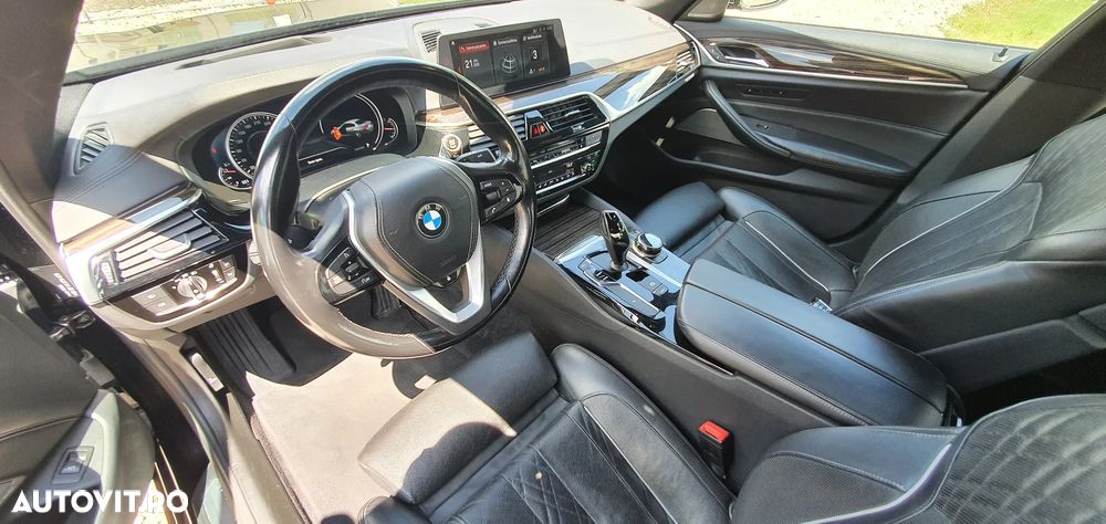 BMW Seria 5 540i xDrive Aut. Luxury Line - 11