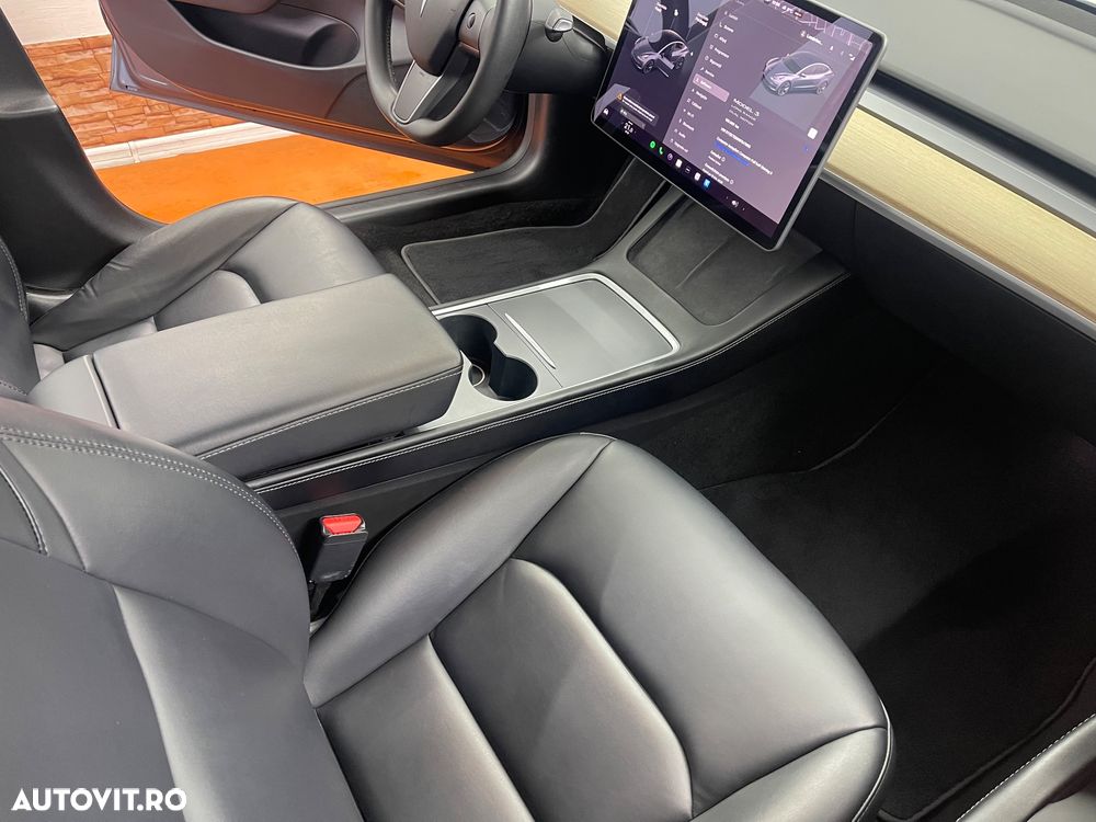 Tesla Model 3 Standard - 2