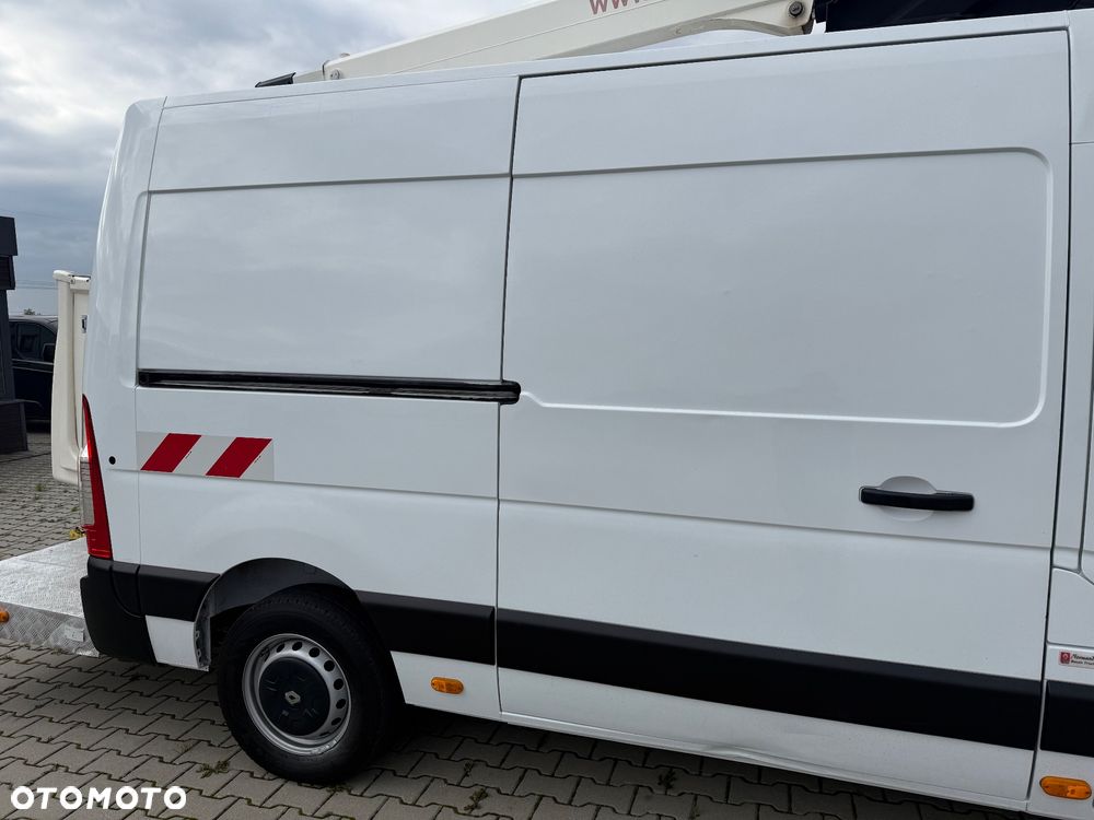 Renault MASTER 125 / PODNOŚNIK KOSZOWY / ZWYŻKA / KLUBB K32 / KLIMATYZACJA / Z FRANCJI / STAN BDB / / / - 18