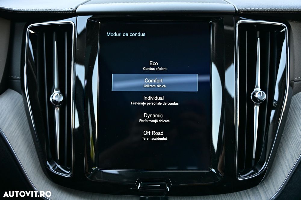 Volvo XC 60 D4 Inscription - 36
