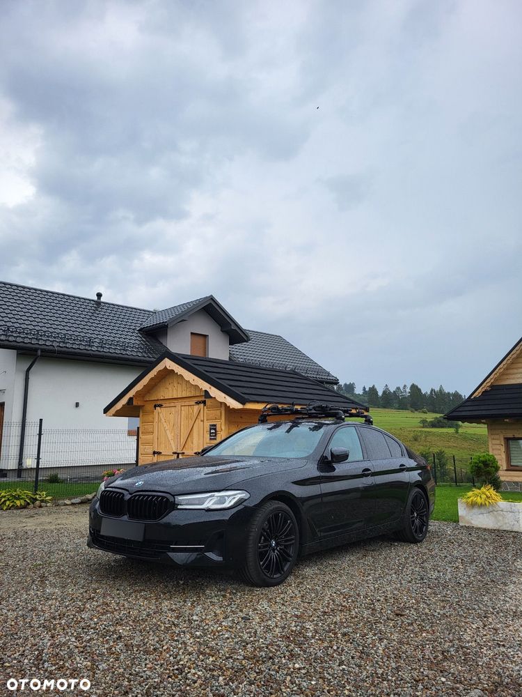 BMW Seria 5 530i xDrive mHEV Luxury Line sport - 26