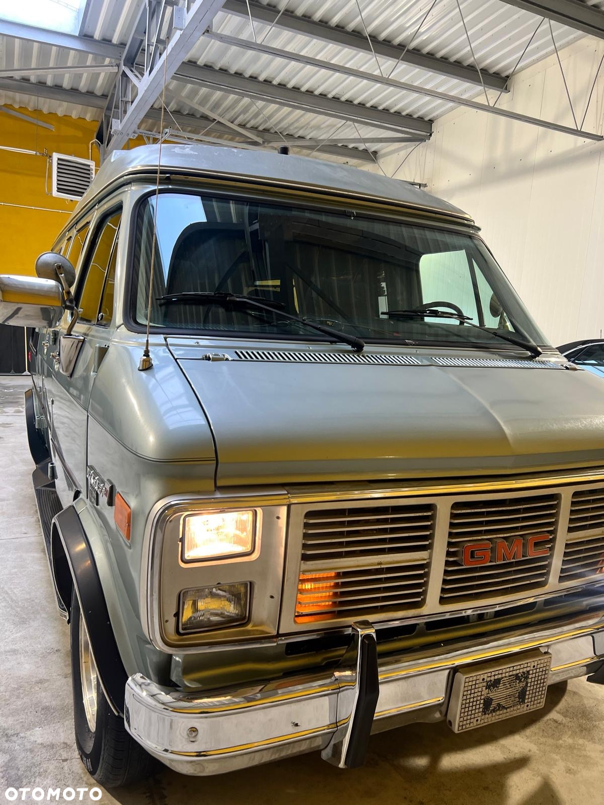 GMC Vandura - 22