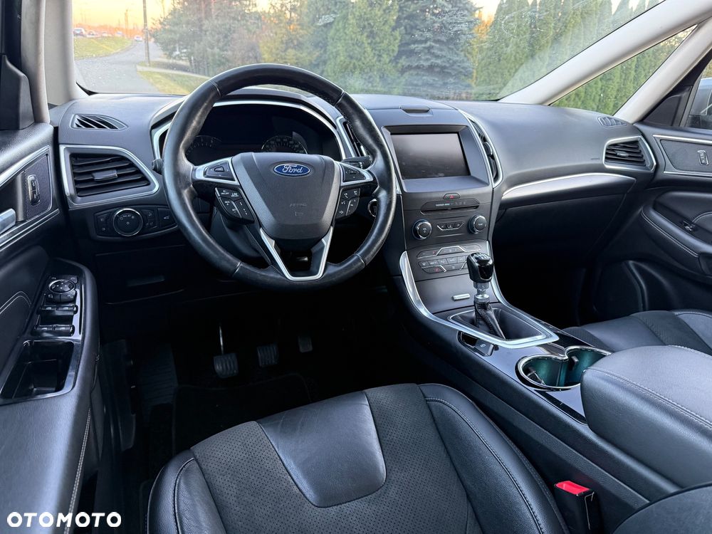 Ford S-Max 2.0 TDCi Titanium - 22