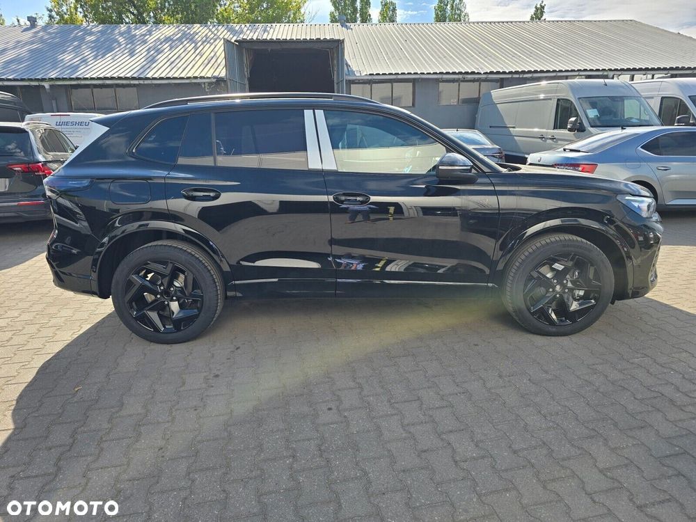 Volkswagen Tiguan - 7
