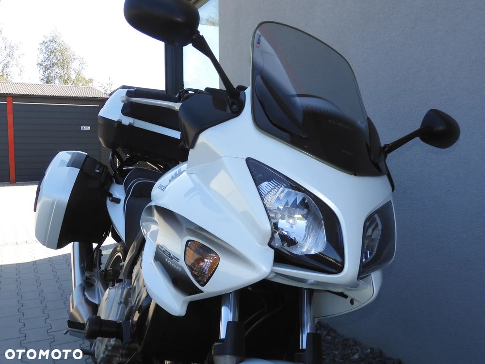 Honda CBF - 38
