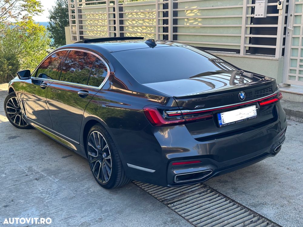 BMW Seria 7 750Li xDrive - 3