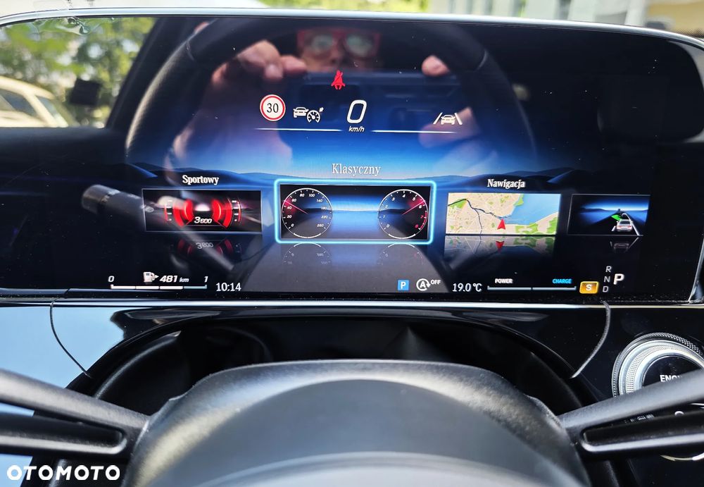 Mercedes-Benz Klasa E 220 d mHEV 4-Matic AMG 9G-Tronic - 27