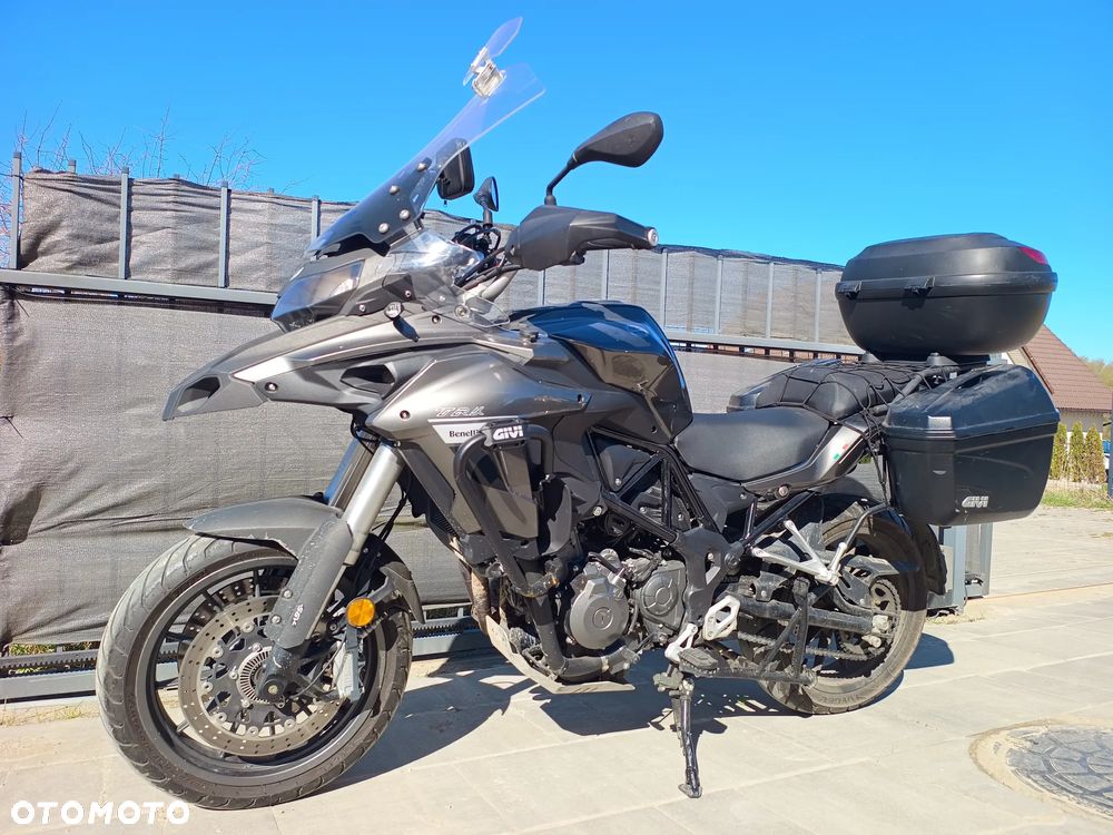 Benelli TRK 502 - 11