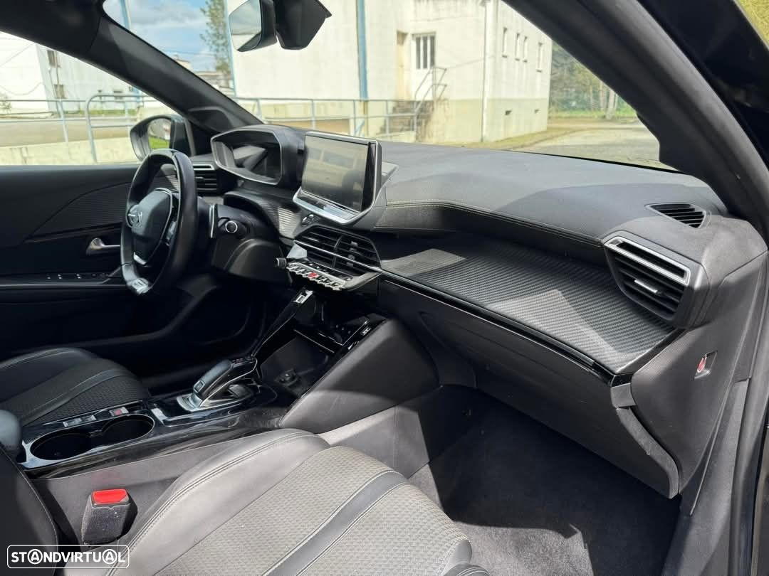 Peugeot 208 1.2 PureTech GT Line EAT8 - 24