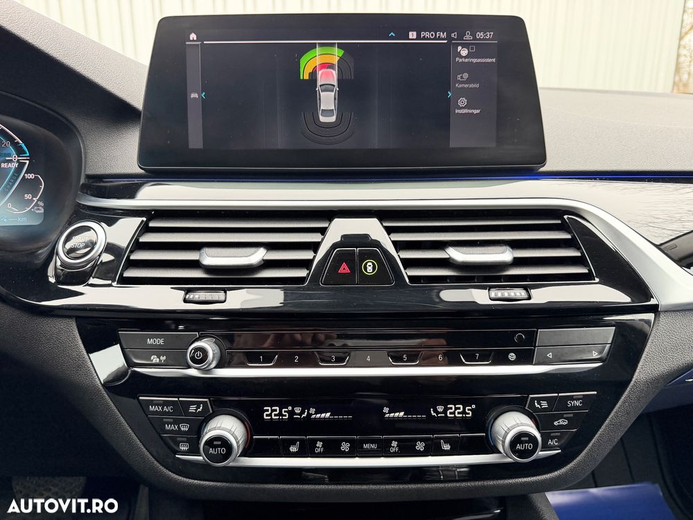 BMW Seria 5 530e AT PHEV - 23