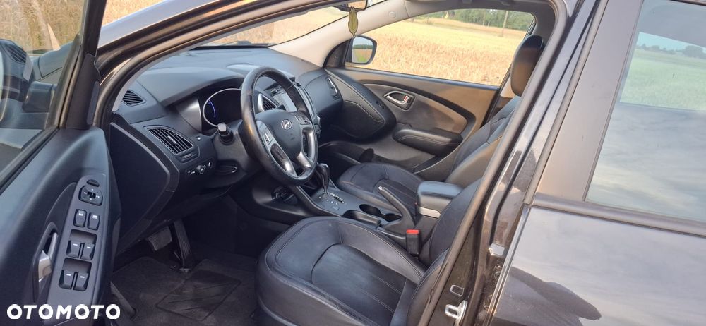 Hyundai ix35 - 11