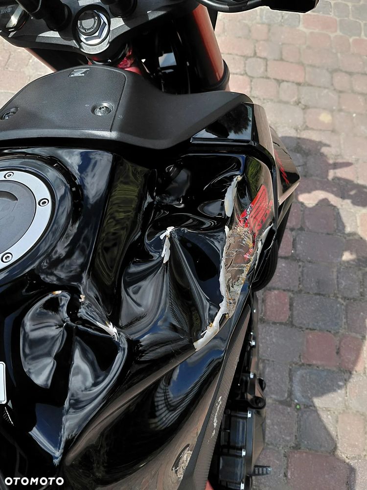 Honda Hornet - 11
