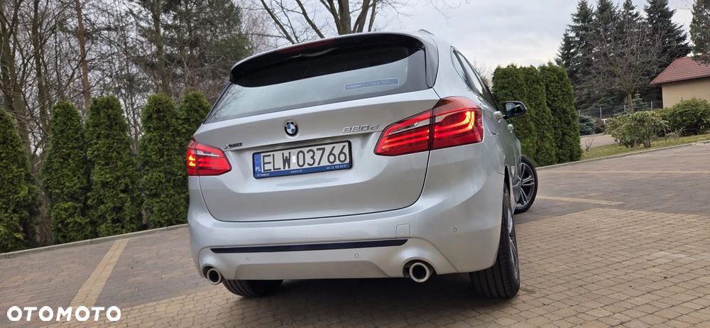 BMW Seria 2 220d xDrive - 2