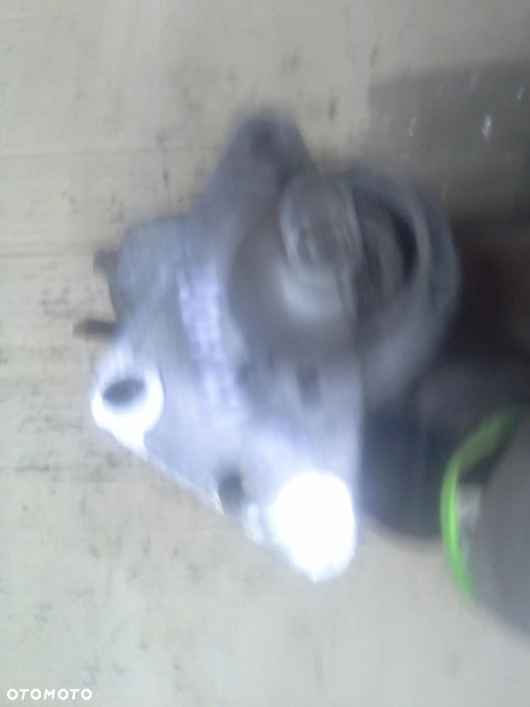 Citroen C3 1.4 HDi rozrusznik - 5