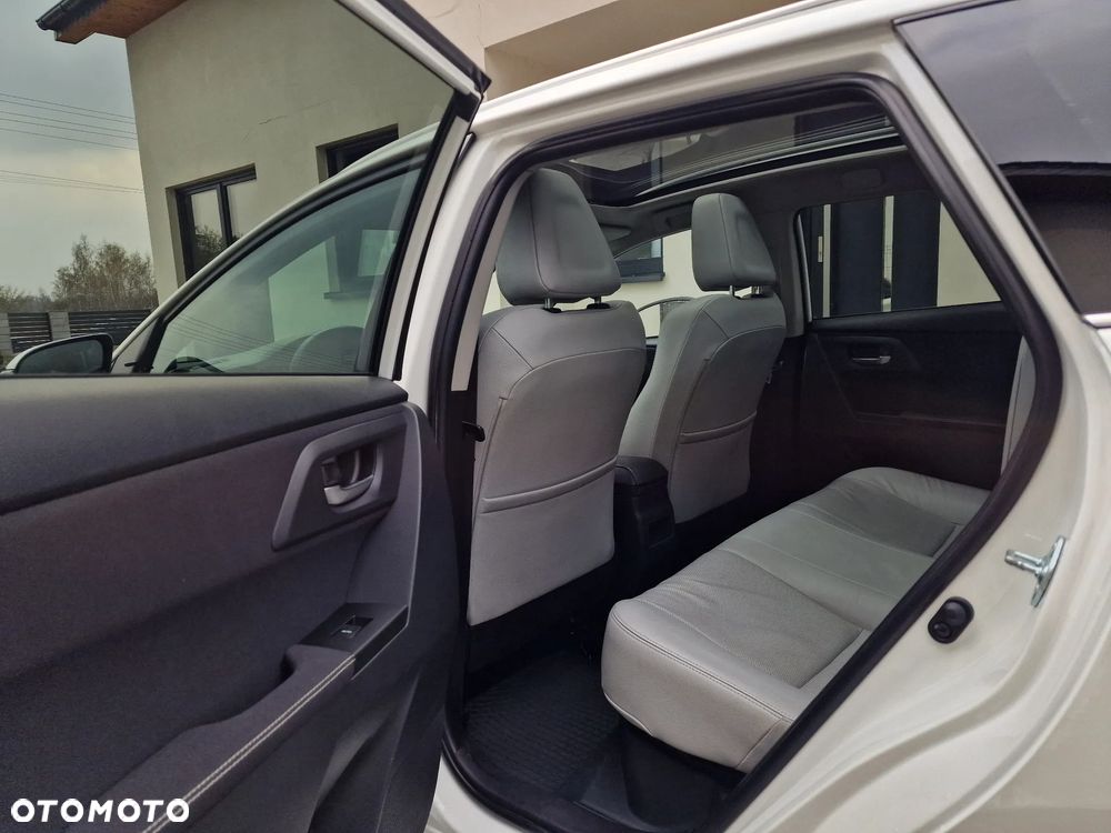 Toyota Auris - 22