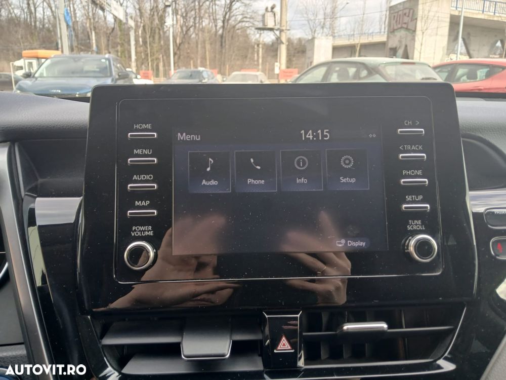 Toyota Camry 2.5 Business - 8