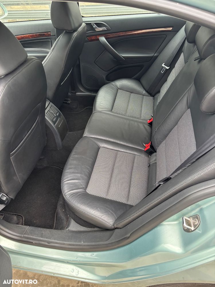 Skoda Octavia Combi 1.4 TSI DSG Elegance - 7