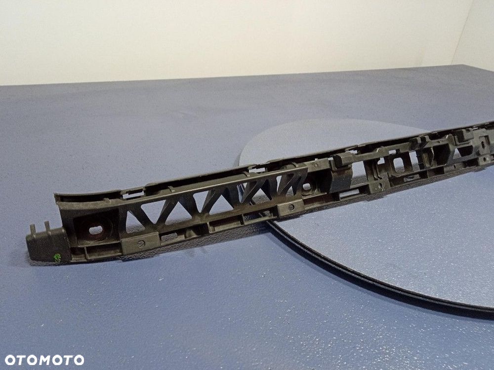 SEAT LEON III HB ŚLIZG MOCOWANIE ZDERZAKA ŚRODKOWE TYŁ TYLNE 5F0807863A - 2