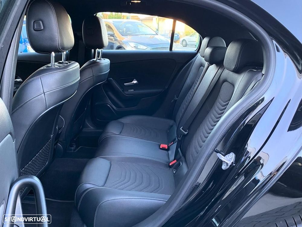 Mercedes-Benz A 180 d Style - 31