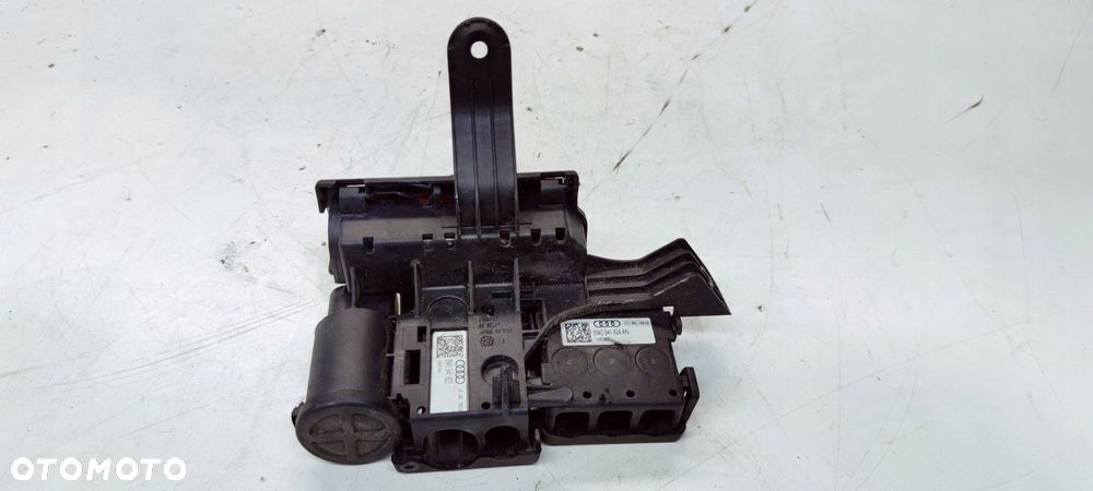 ROZDZIELACZ PRĄDU KLEMA + AUDI A4 B9 A5 8W 8W0941823 8W0941824AN - 5