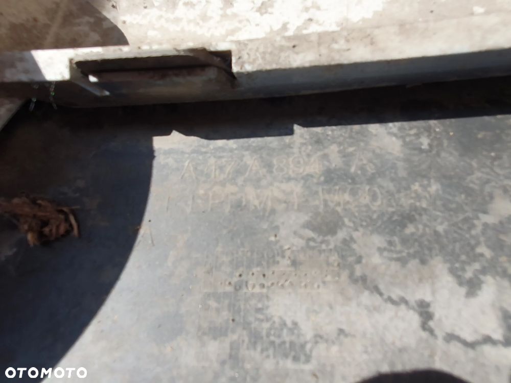 Ford Focus Zderzak tylny 4M51A17906A tył - 8