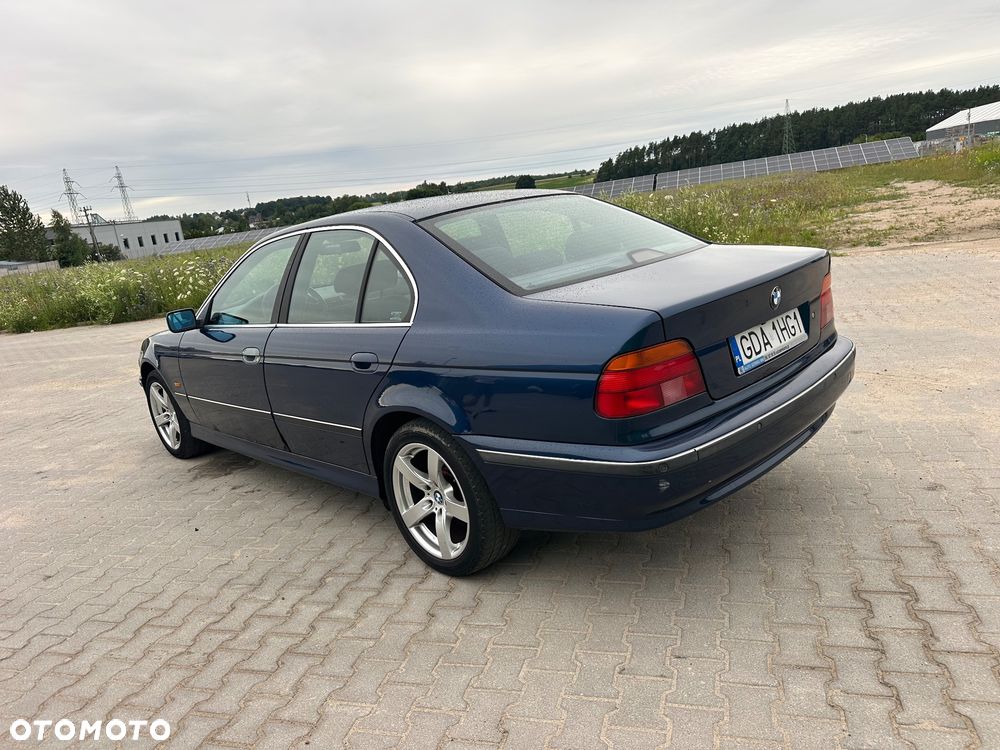 BMW Seria 5 - 11