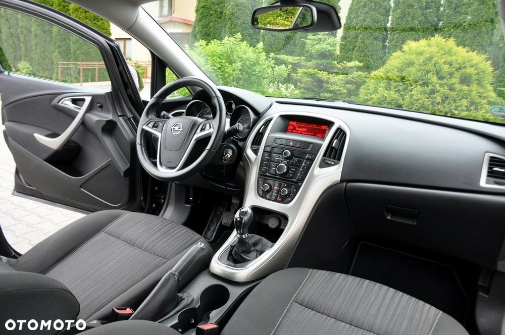 Opel Astra - 24