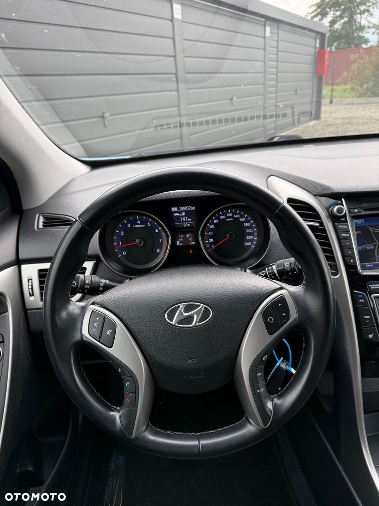 Hyundai i30 blue 1.6 GDI Passion - 25
