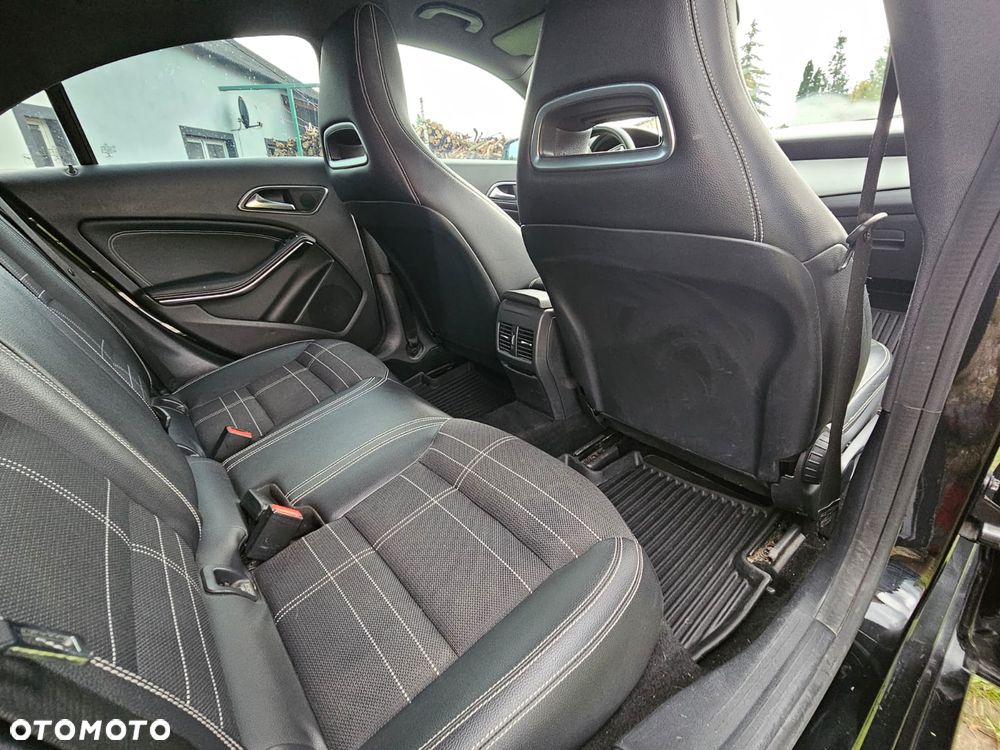 Mercedes-Benz CLA 200 CDI - 16