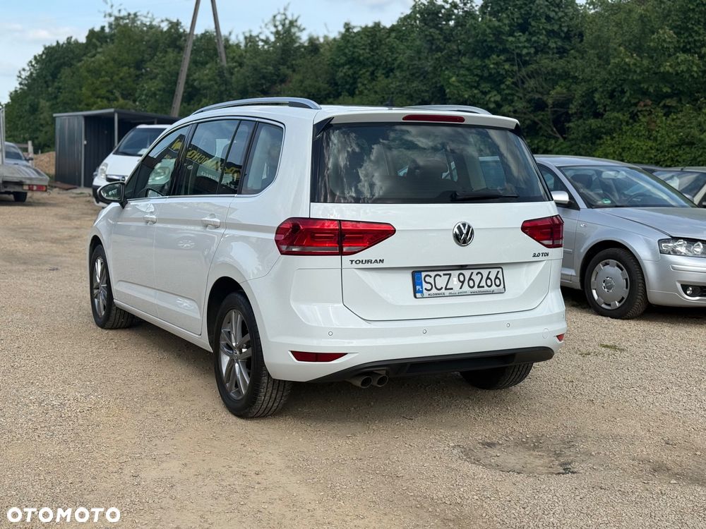 Volkswagen Touran 2.0 TDI BMT Highline DSG - 4
