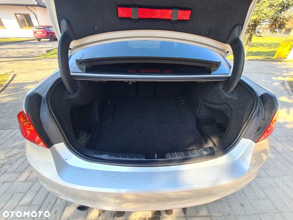 BMW Seria 3 - 17