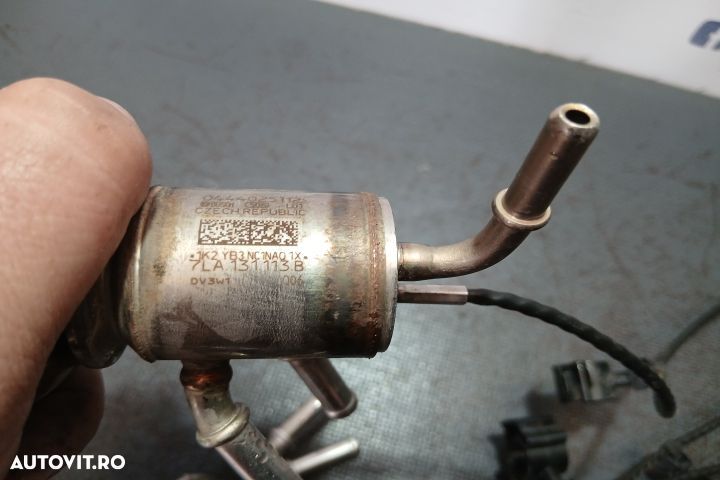 Injector AdBlue 7LA131113B 7LA131113B Volkswagen VW Transporter T6 [2 - 6