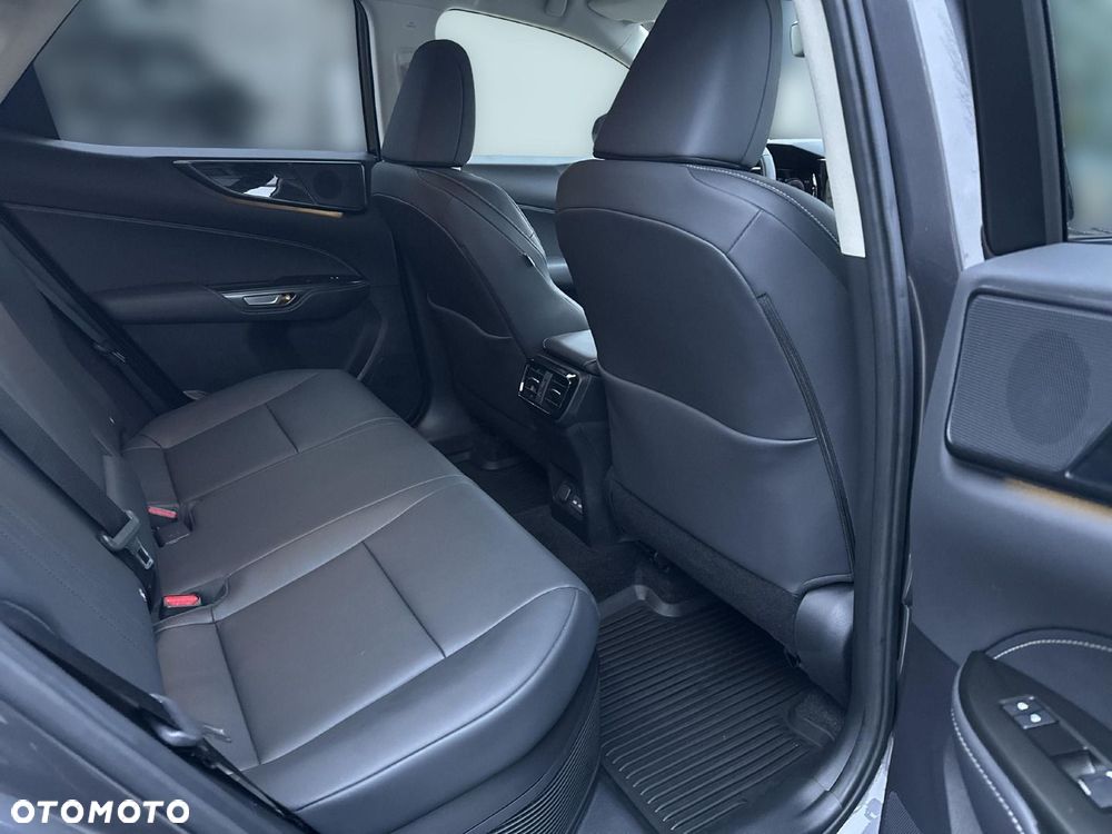 Lexus NX 350h Business AWD - 11