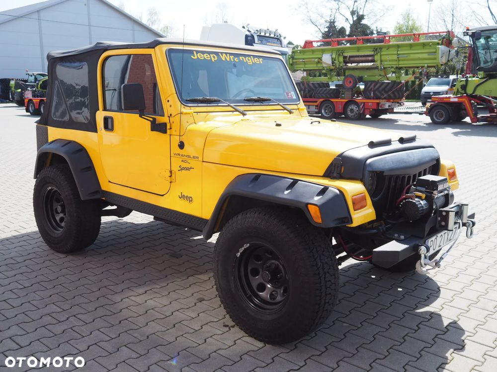 Jeep Wrangler 4.0 Sport - 5