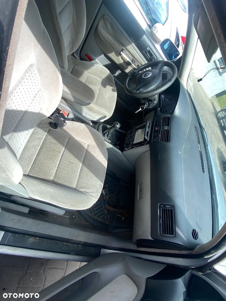 Peugeot 207 na części - 4