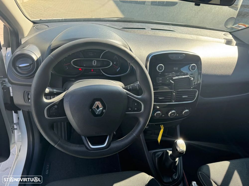 Renault Clio 1.5 dCi Zen - 8