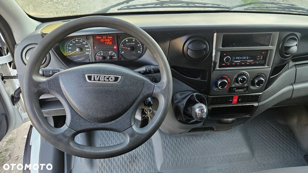 Iveco DAILY 40C15 35C L3H2 BLASZAK SREDNIAK HAK 3500 KG - 14