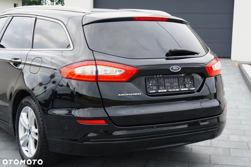 Ford Mondeo 2.0 TDCi STart-Stopp Titanium - 19