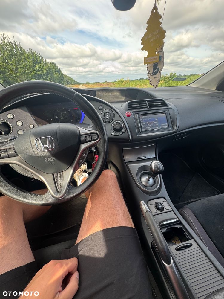 Honda Civic 2.2i-CTDi Executive NAVI - 6