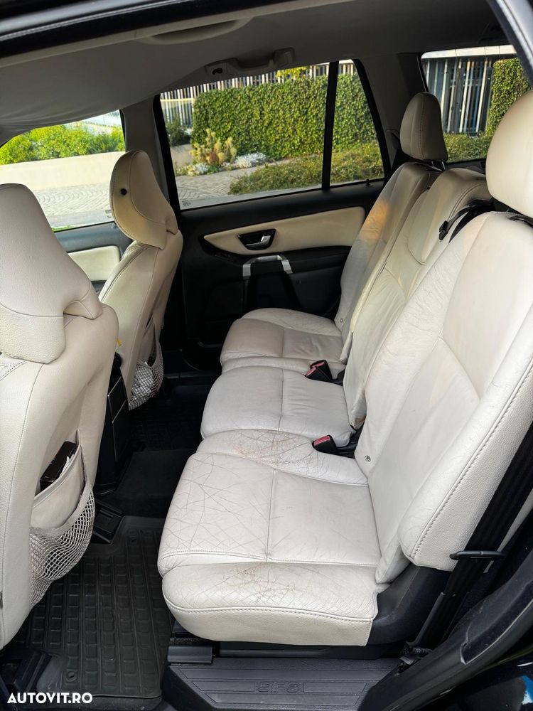 Volvo XC 90 - 7