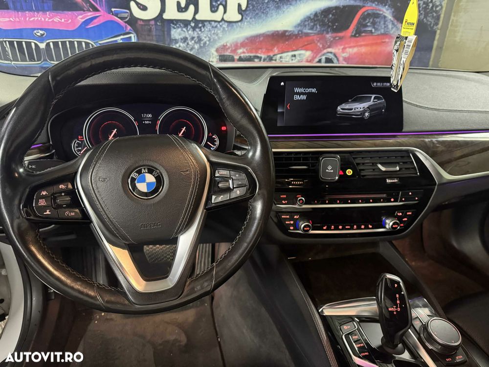 BMW Seria 5 520d xDrive AT - 8
