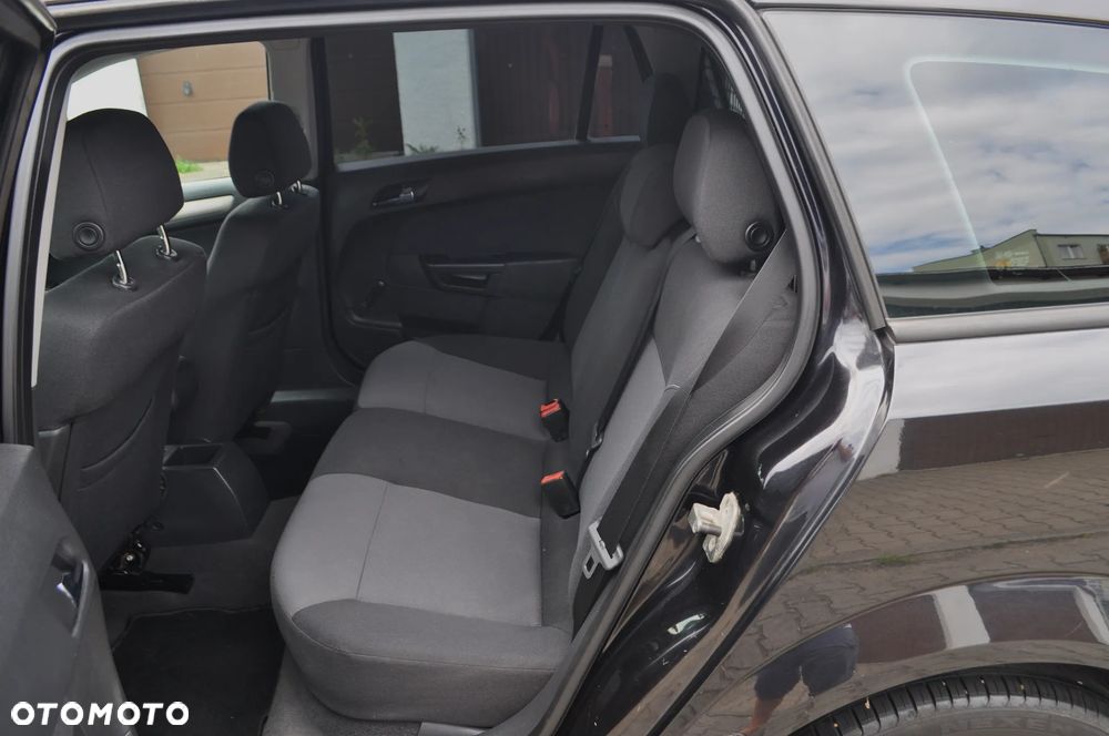 Opel Astra 1.6 Edition - 27