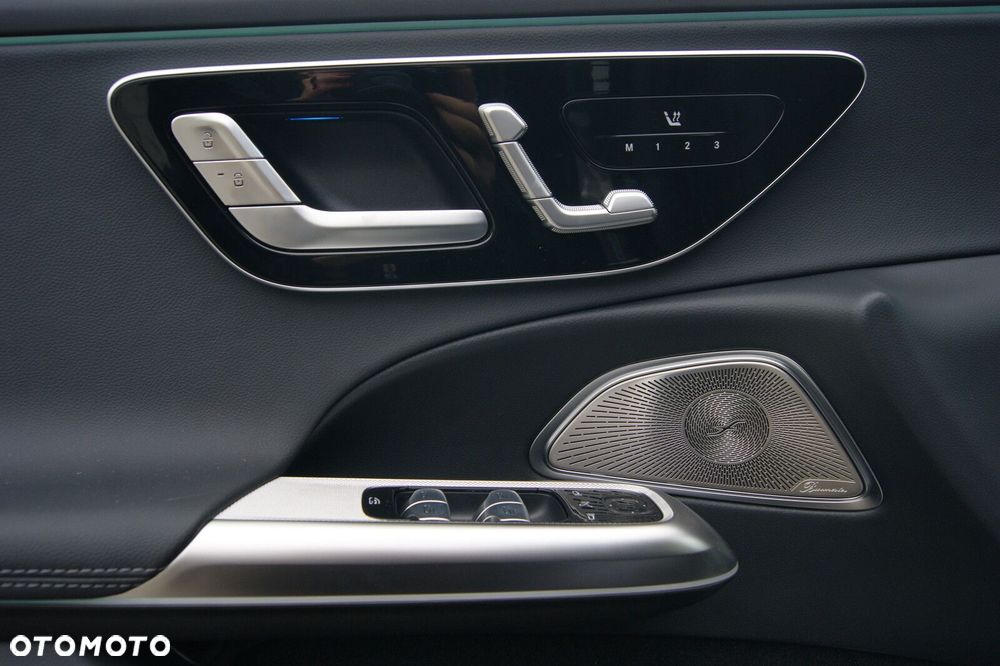 Mercedes-Benz Klasa E - 13