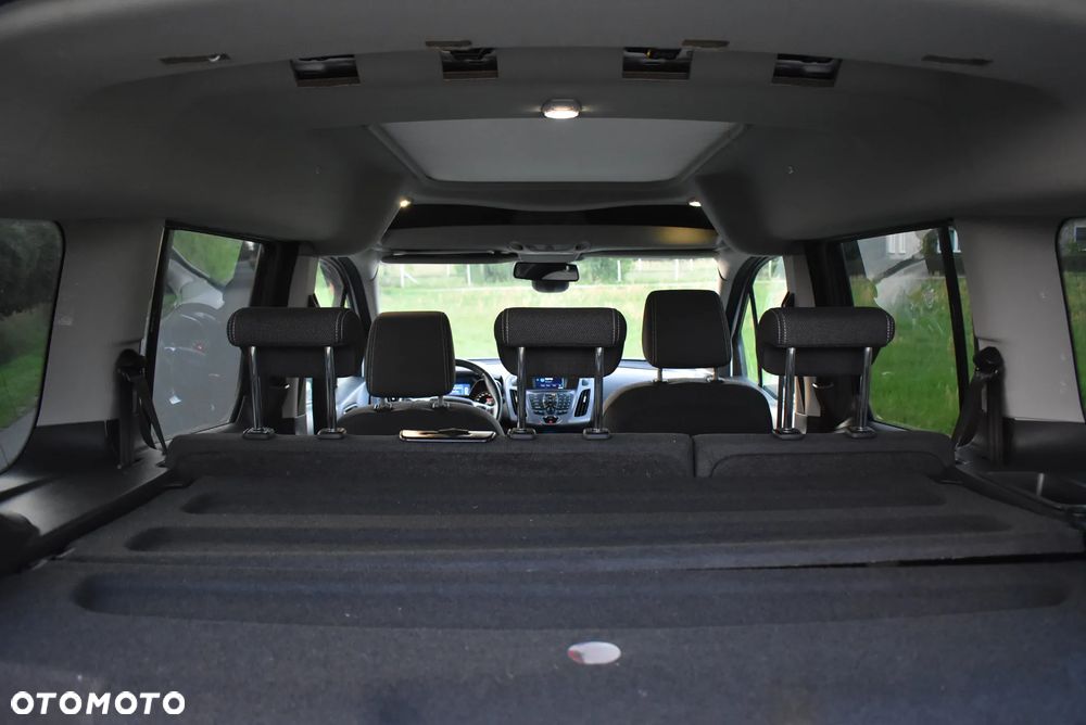 Ford Tourneo Connect - 26